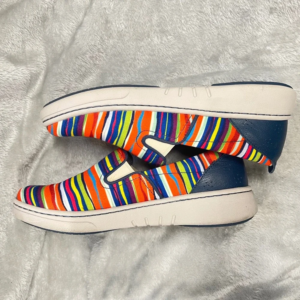 Dansko Belle Women Size‎ 7.5 Multi Color Stripe Fabric Casual Slip-on